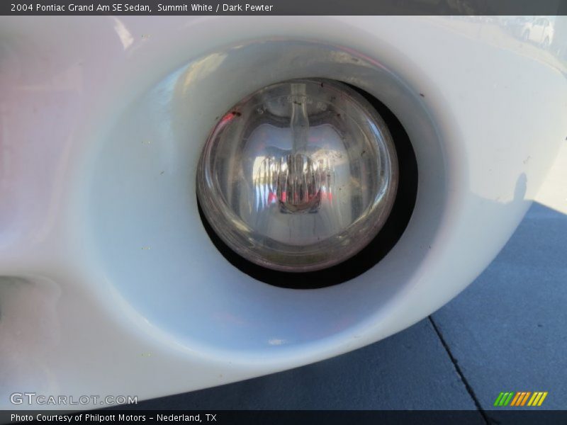 Summit White / Dark Pewter 2004 Pontiac Grand Am SE Sedan