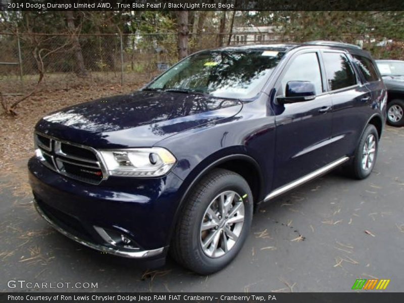 Front 3/4 View of 2014 Durango Limited AWD