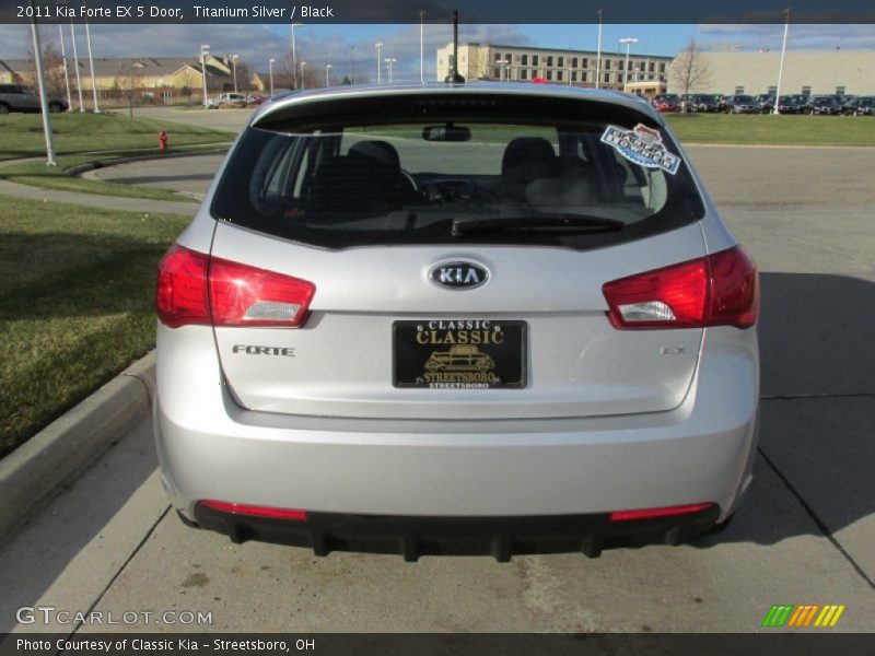 Titanium Silver / Black 2011 Kia Forte EX 5 Door