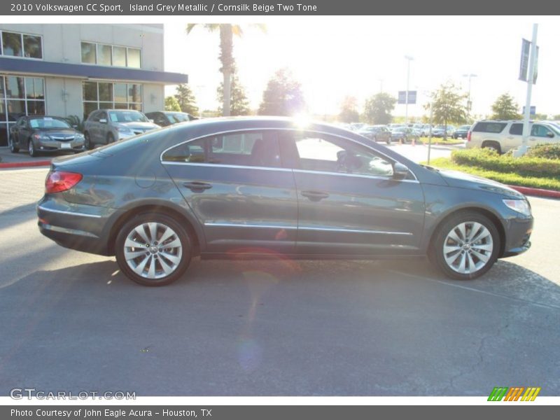 Island Grey Metallic / Cornsilk Beige Two Tone 2010 Volkswagen CC Sport