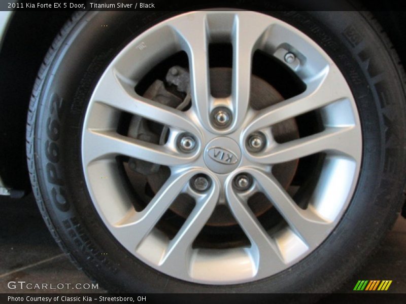 Titanium Silver / Black 2011 Kia Forte EX 5 Door