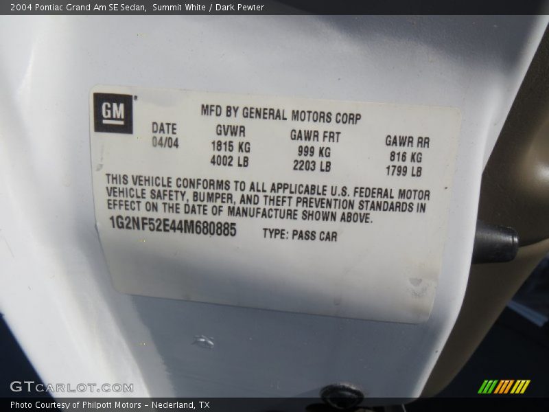 Summit White / Dark Pewter 2004 Pontiac Grand Am SE Sedan
