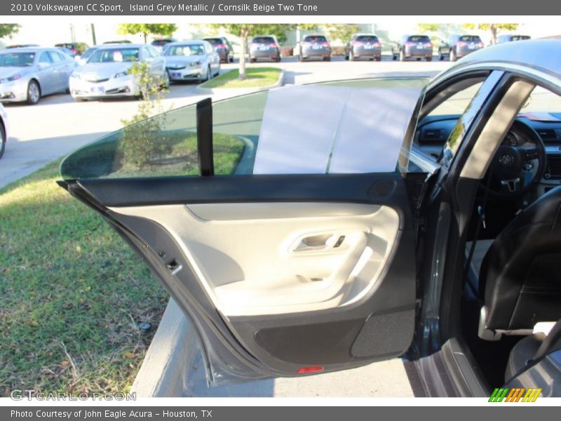 Island Grey Metallic / Cornsilk Beige Two Tone 2010 Volkswagen CC Sport