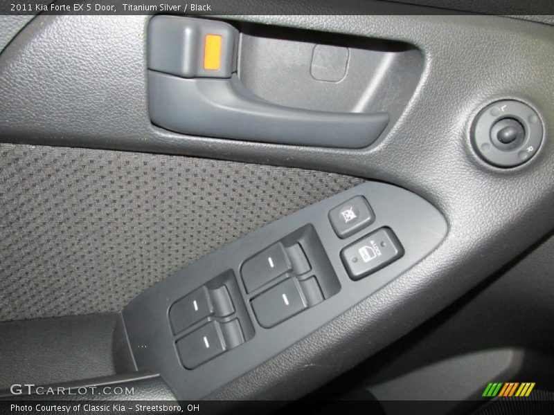 Titanium Silver / Black 2011 Kia Forte EX 5 Door