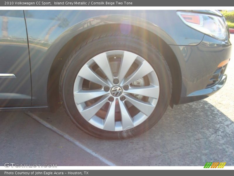 Island Grey Metallic / Cornsilk Beige Two Tone 2010 Volkswagen CC Sport