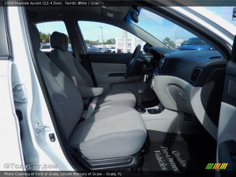 Nordic White / Gray 2009 Hyundai Accent GLS 4 Door