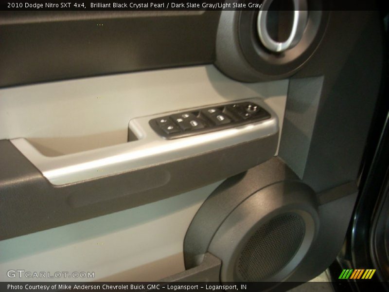Brilliant Black Crystal Pearl / Dark Slate Gray/Light Slate Gray 2010 Dodge Nitro SXT 4x4
