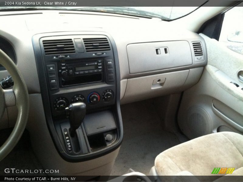 Clear White / Gray 2004 Kia Sedona LX