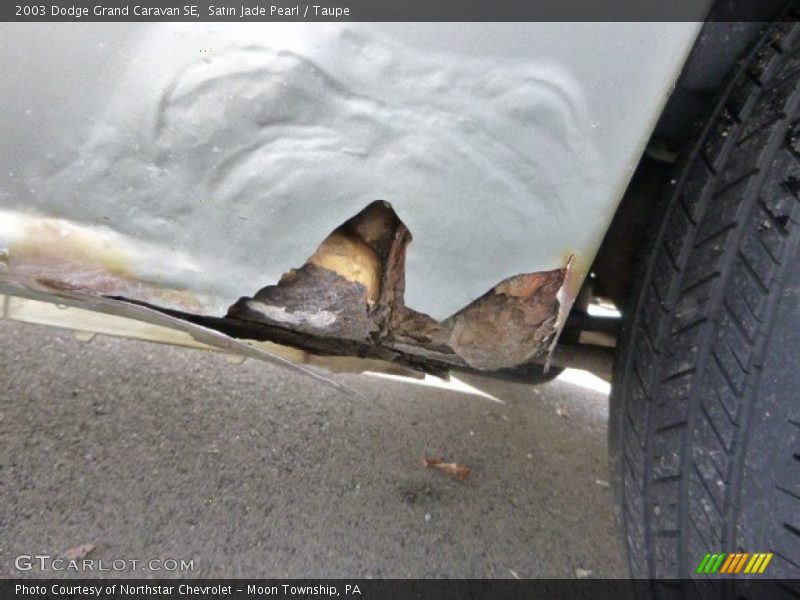 Satin Jade Pearl / Taupe 2003 Dodge Grand Caravan SE