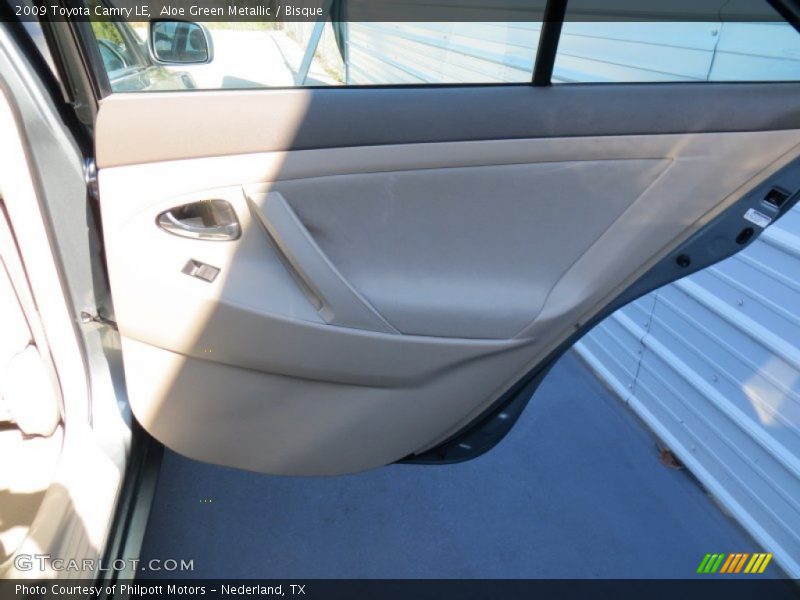 Aloe Green Metallic / Bisque 2009 Toyota Camry LE