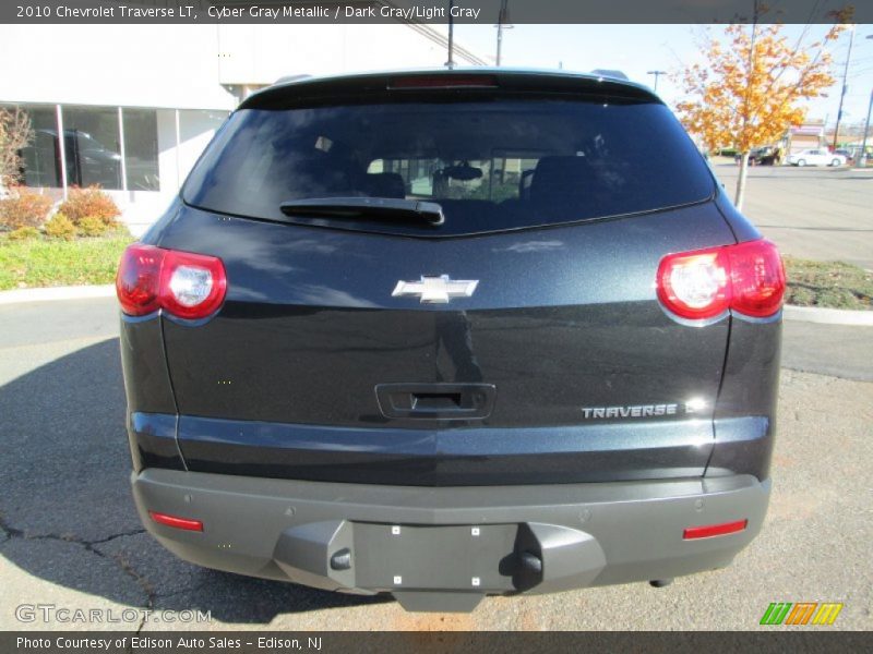 Cyber Gray Metallic / Dark Gray/Light Gray 2010 Chevrolet Traverse LT