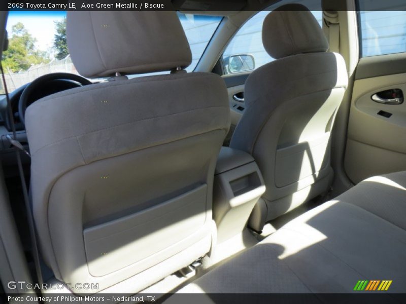 Aloe Green Metallic / Bisque 2009 Toyota Camry LE