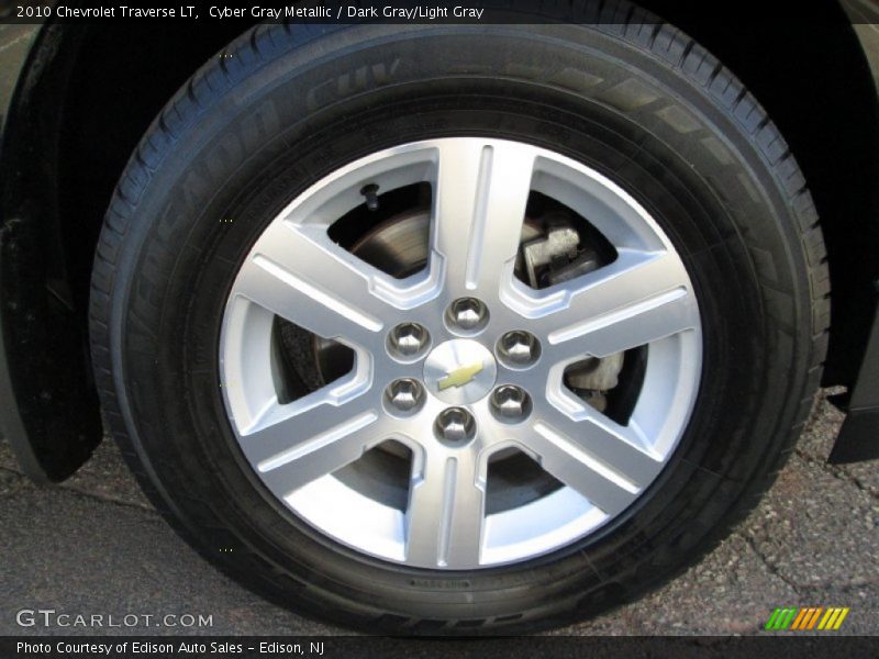 Cyber Gray Metallic / Dark Gray/Light Gray 2010 Chevrolet Traverse LT