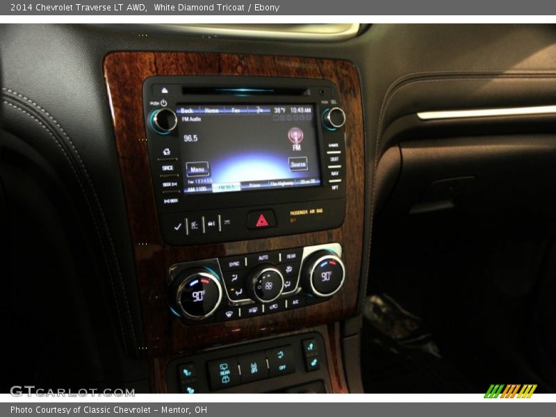 White Diamond Tricoat / Ebony 2014 Chevrolet Traverse LT AWD