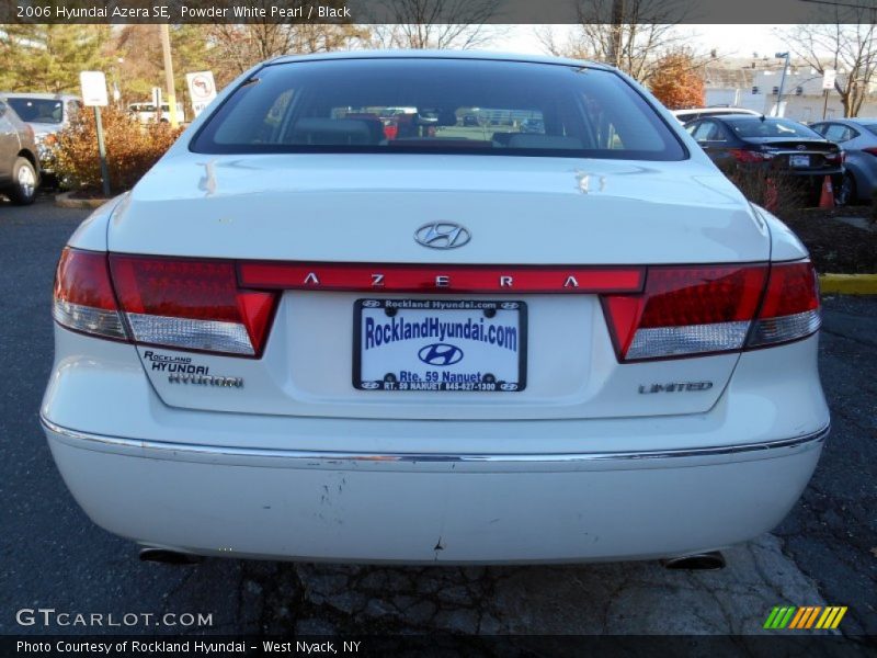 Powder White Pearl / Black 2006 Hyundai Azera SE