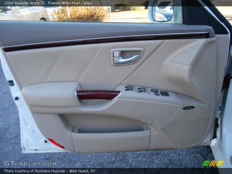 Powder White Pearl / Black 2006 Hyundai Azera SE