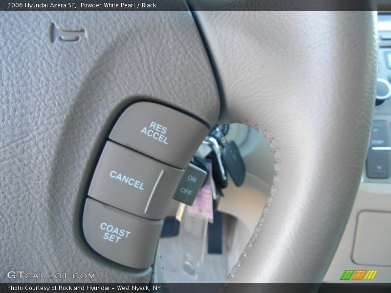 Powder White Pearl / Black 2006 Hyundai Azera SE