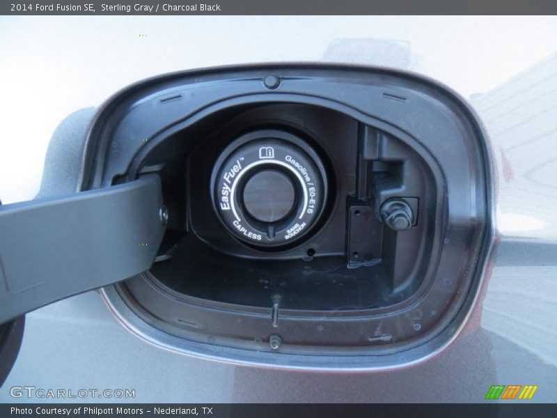 Sterling Gray / Charcoal Black 2014 Ford Fusion SE