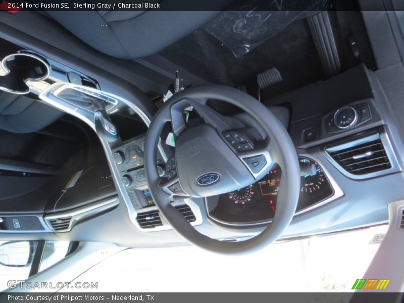 Sterling Gray / Charcoal Black 2014 Ford Fusion SE
