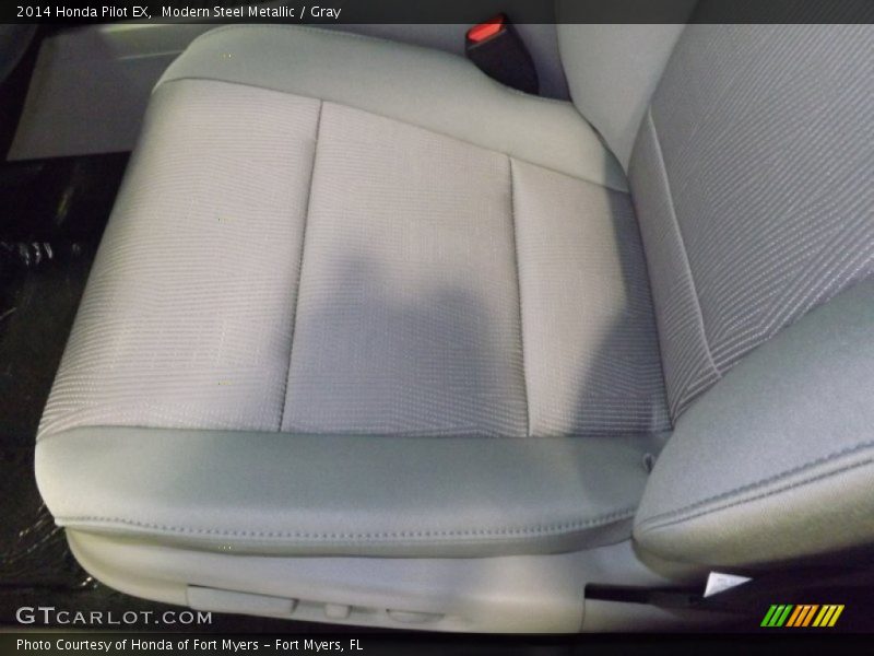 Modern Steel Metallic / Gray 2014 Honda Pilot EX