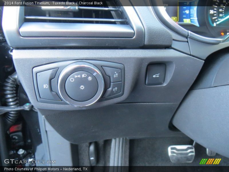 Tuxedo Black / Charcoal Black 2014 Ford Fusion Titanium
