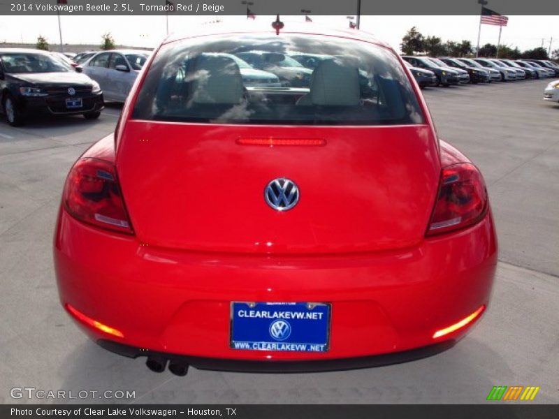 Tornado Red / Beige 2014 Volkswagen Beetle 2.5L