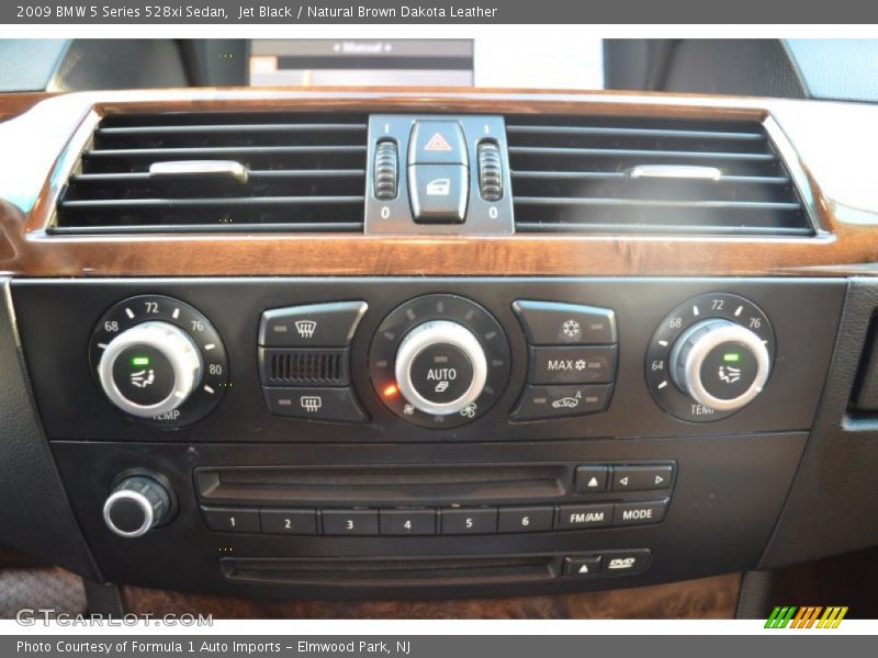 Jet Black / Natural Brown Dakota Leather 2009 BMW 5 Series 528xi Sedan