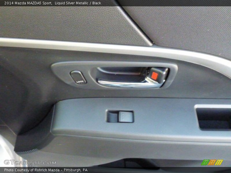 Liquid Silver Metallic / Black 2014 Mazda MAZDA5 Sport