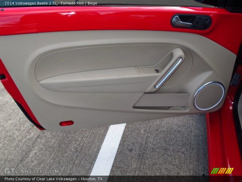 Tornado Red / Beige 2014 Volkswagen Beetle 2.5L