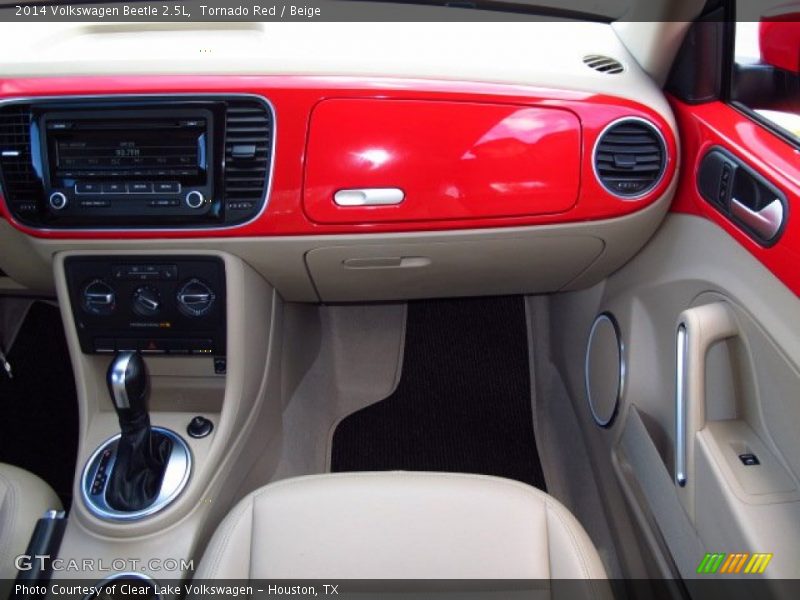 Tornado Red / Beige 2014 Volkswagen Beetle 2.5L