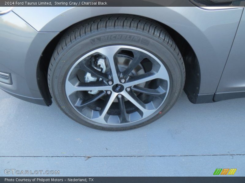  2014 Taurus Limited Wheel