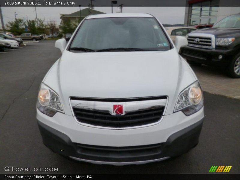 Polar White / Gray 2009 Saturn VUE XE