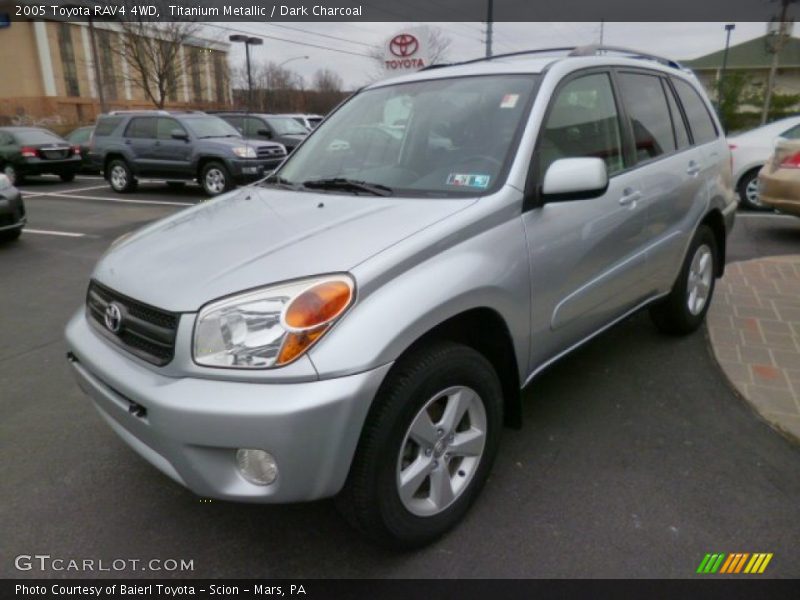 Titanium Metallic / Dark Charcoal 2005 Toyota RAV4 4WD