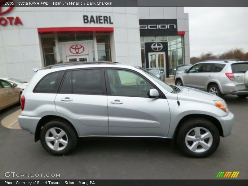 Titanium Metallic / Dark Charcoal 2005 Toyota RAV4 4WD