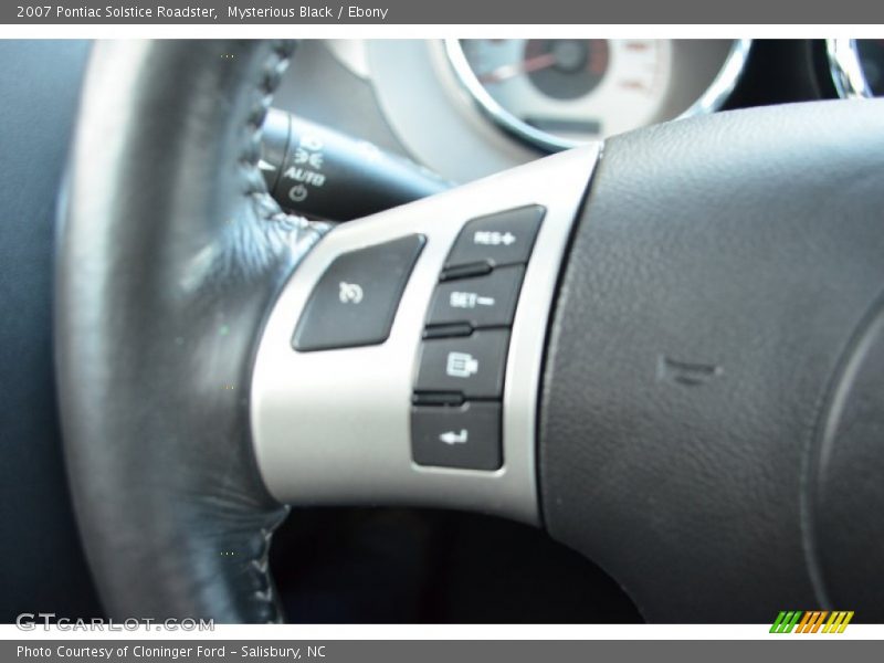 Mysterious Black / Ebony 2007 Pontiac Solstice Roadster