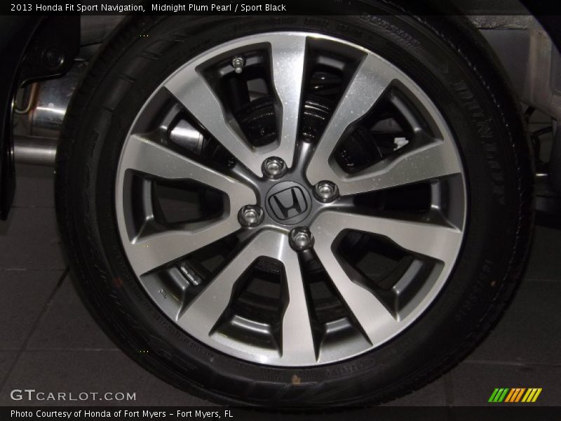 2013 Fit Sport Navigation Wheel