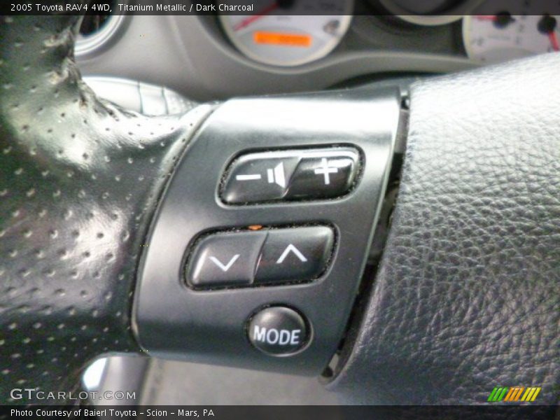 Titanium Metallic / Dark Charcoal 2005 Toyota RAV4 4WD