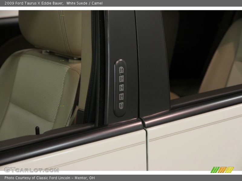 White Suede / Camel 2009 Ford Taurus X Eddie Bauer