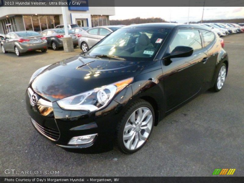 Ultra Black / Gray 2013 Hyundai Veloster