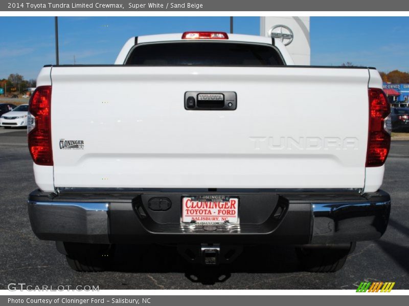 Super White / Sand Beige 2014 Toyota Tundra Limited Crewmax