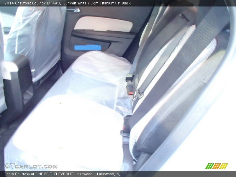 Summit White / Light Titanium/Jet Black 2014 Chevrolet Equinox LT AWD
