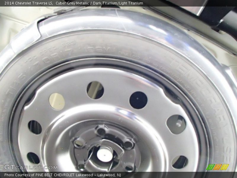 Cyber Grey Metallic / Dark Titanium/Light Titanium 2014 Chevrolet Traverse LS