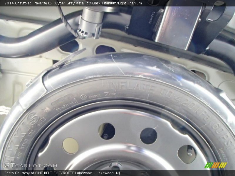 Cyber Grey Metallic / Dark Titanium/Light Titanium 2014 Chevrolet Traverse LS