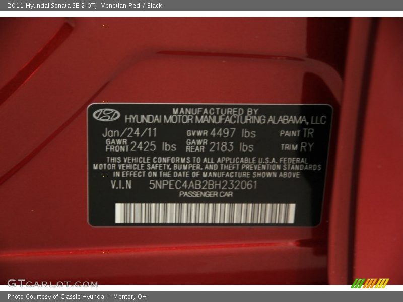 Venetian Red / Black 2011 Hyundai Sonata SE 2.0T