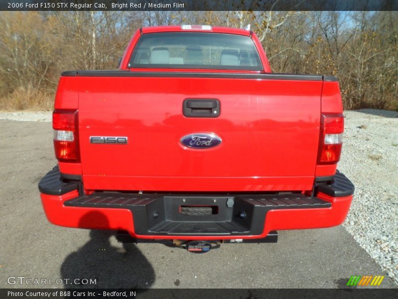 Bright Red / Medium Flint 2006 Ford F150 STX Regular Cab
