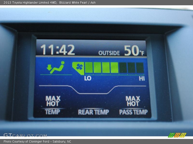 Blizzard White Pearl / Ash 2013 Toyota Highlander Limited 4WD