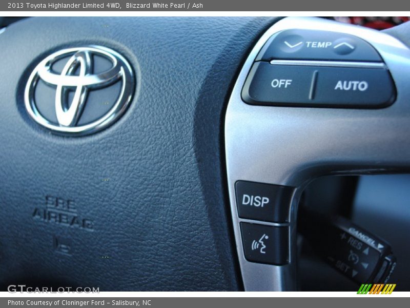 Blizzard White Pearl / Ash 2013 Toyota Highlander Limited 4WD