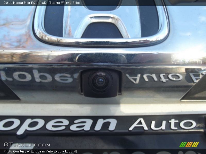 Taffeta White / Beige 2011 Honda Pilot EX-L 4WD