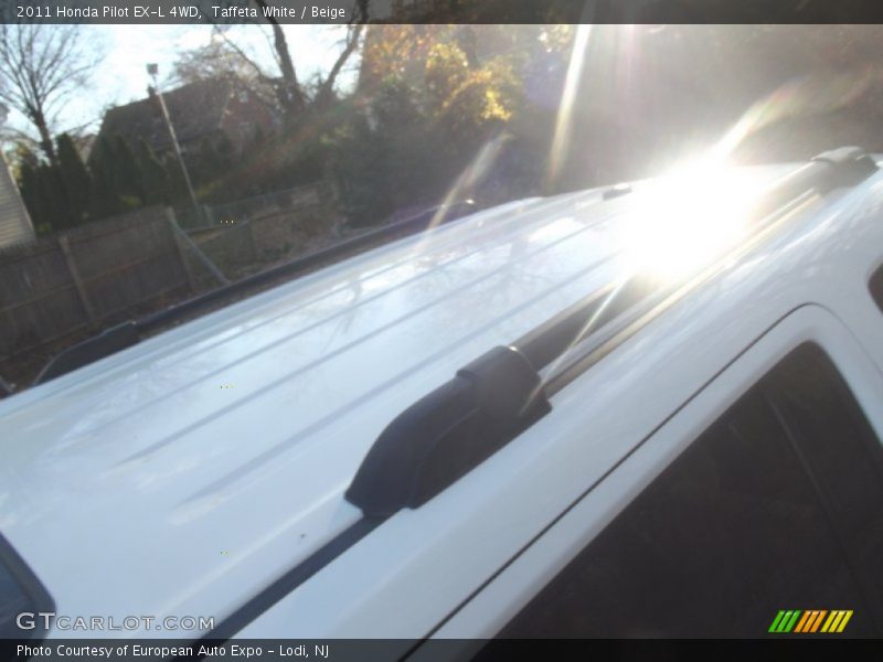 Taffeta White / Beige 2011 Honda Pilot EX-L 4WD
