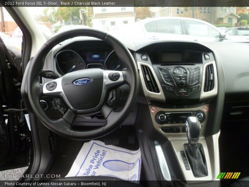 Black / Charcoal Black Leather 2012 Ford Focus SEL 5-Door